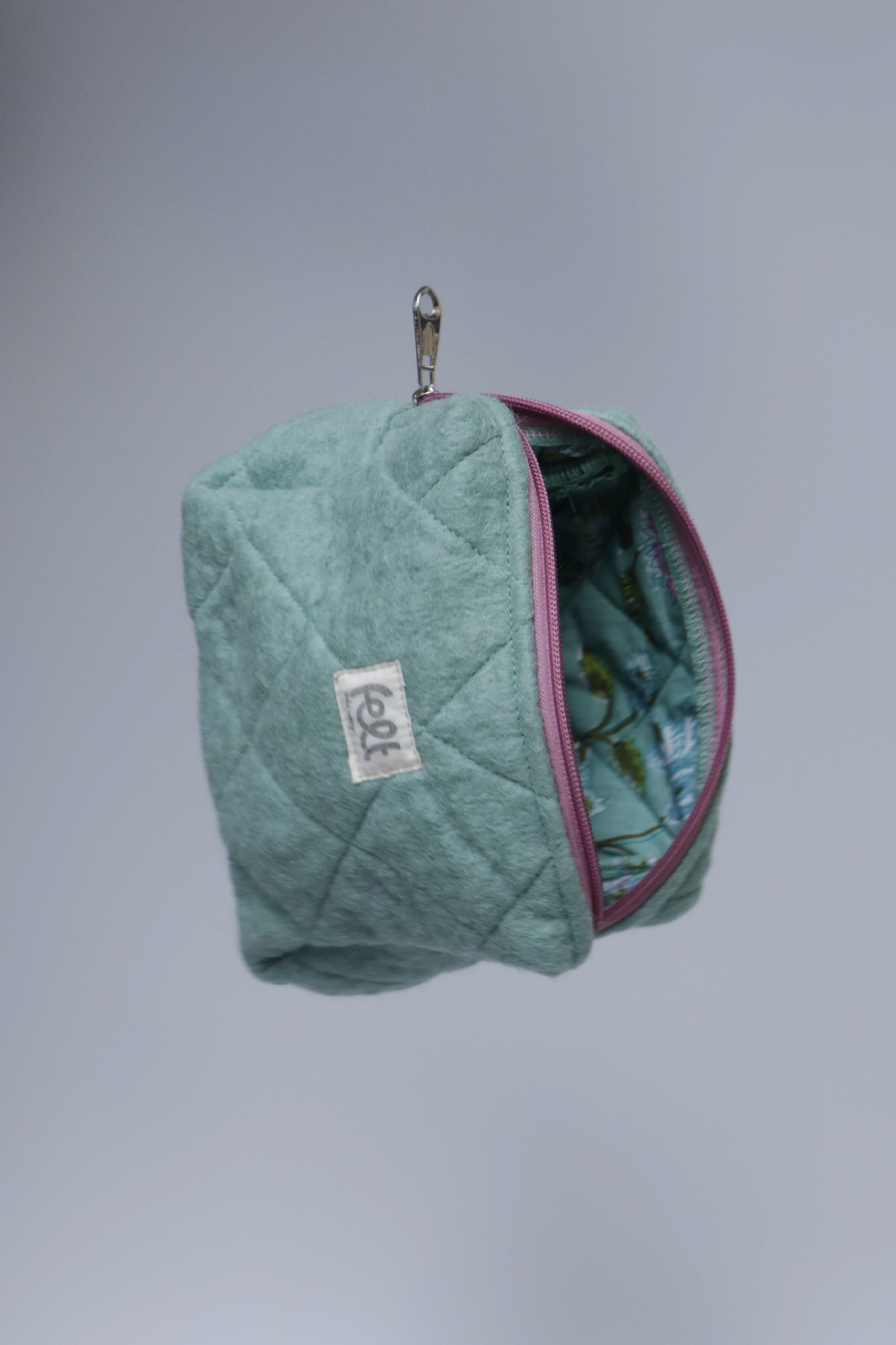 Makeup Bag (Teal)